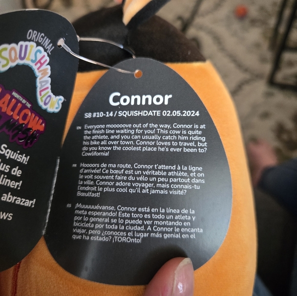 Connor the Pumpkin Cow Select Series/Mallow Mash Squishmallow - Picture 4 of 4